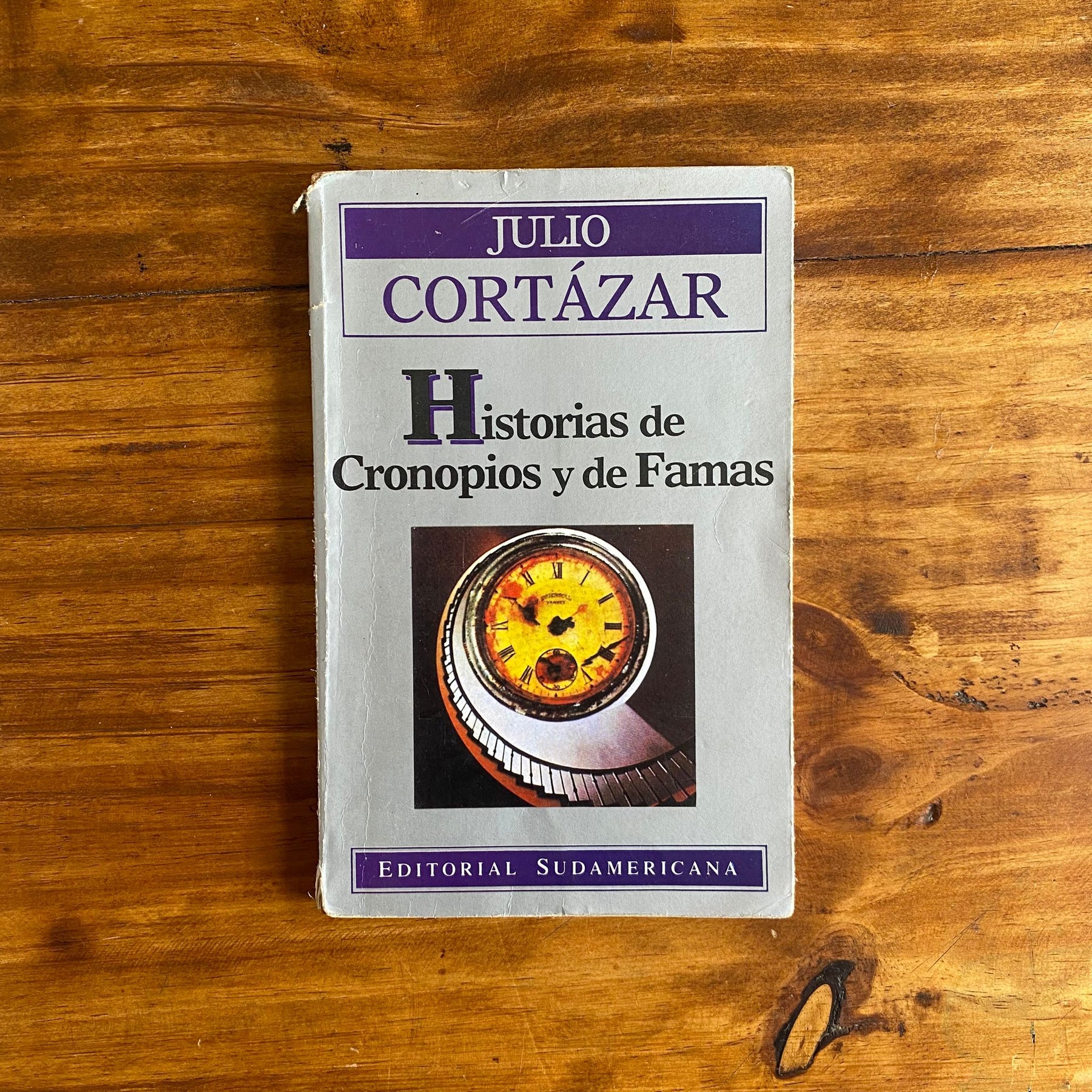 Historias de cronopios y de famas