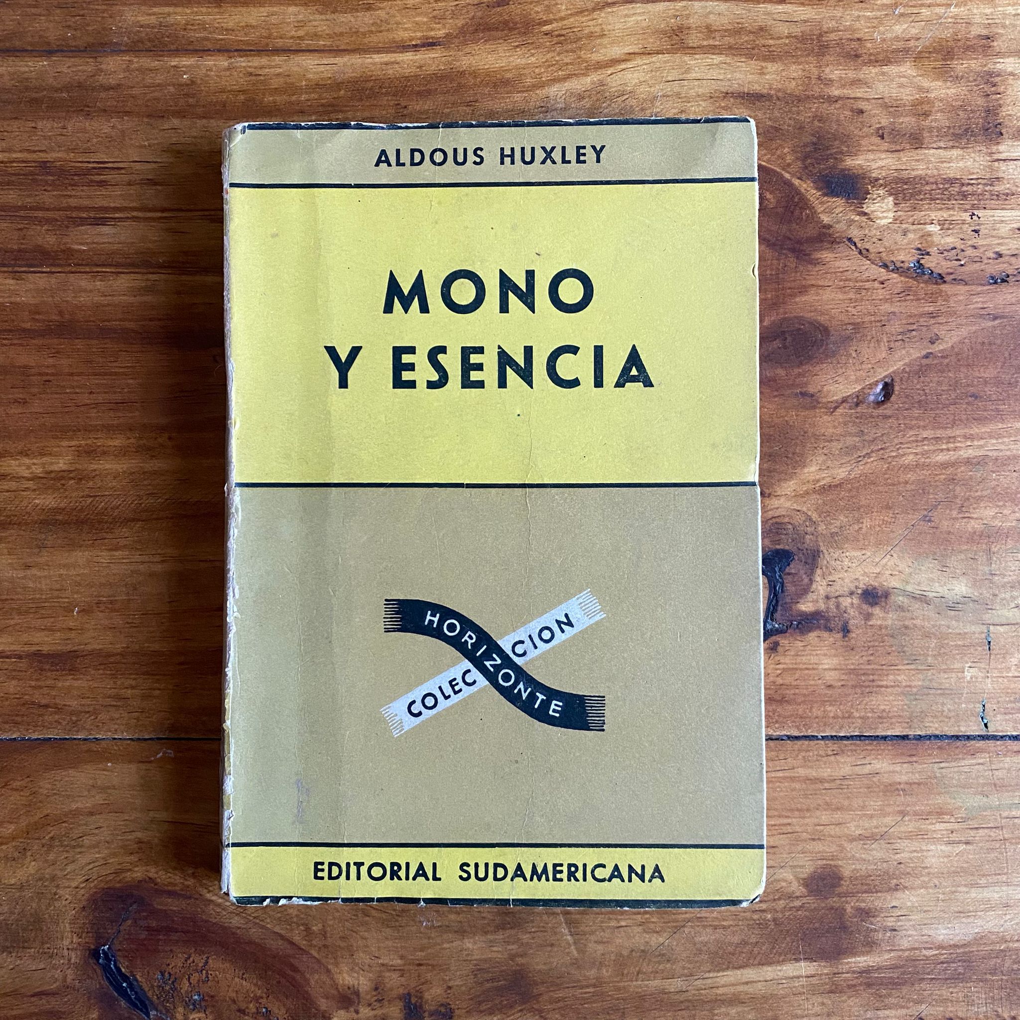 Mono y esencia