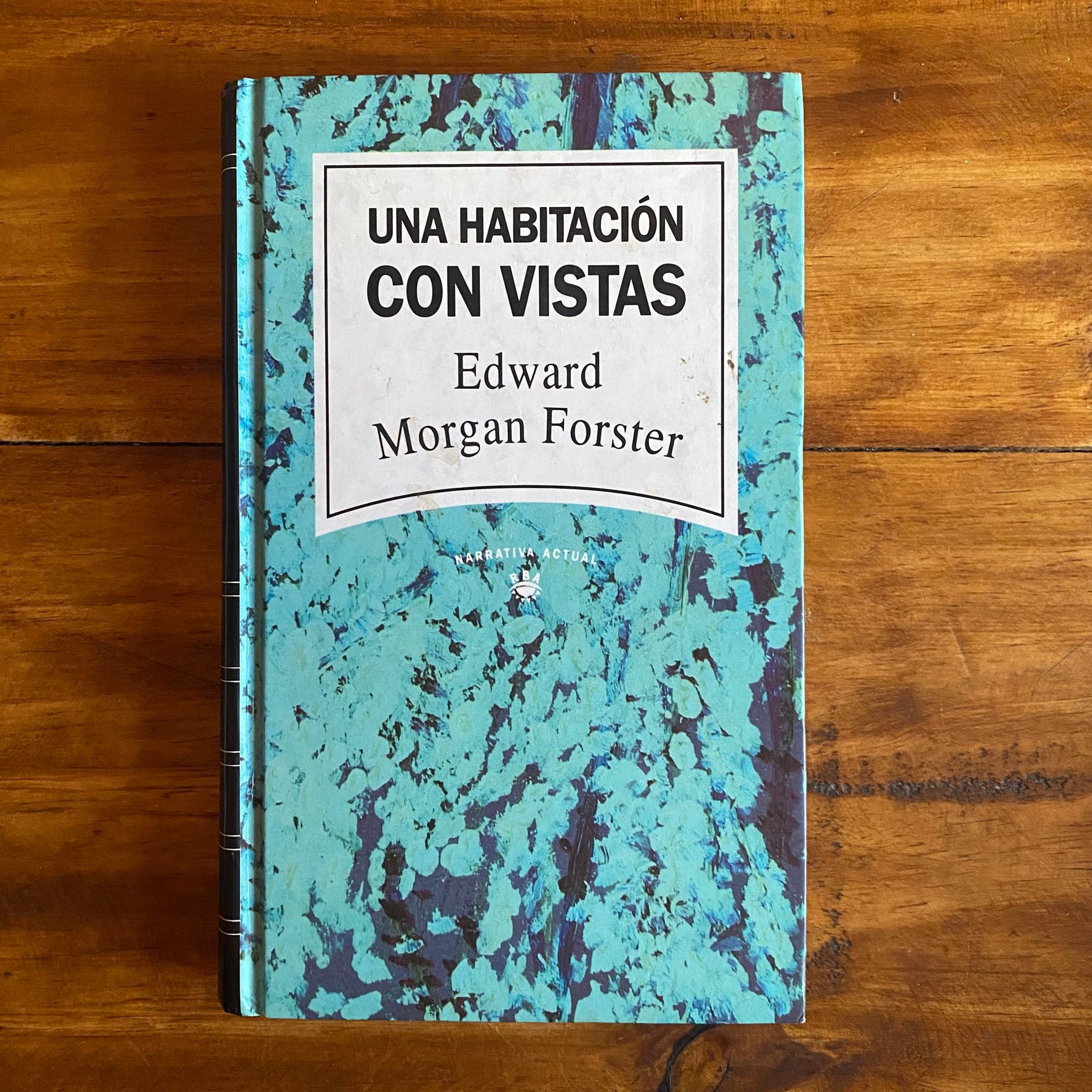 Una habitación con vistas